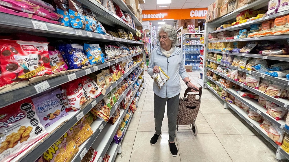 En abril una familia tipo necesitó casi $ 2.400.000 para ser de clase media